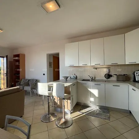 La Foresteria A Mare Apartman